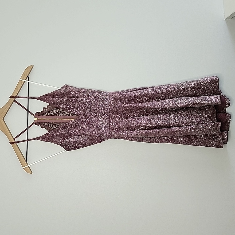 Windsor mauve glitter dress size small